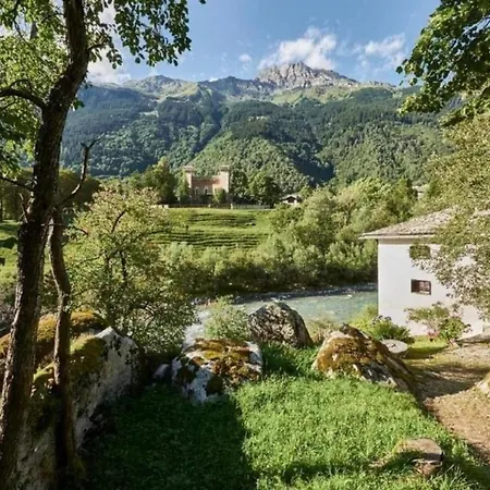 Casa Palu - Stiftung Ferien Im Baudenkmal Tatil Evi Bregaglia